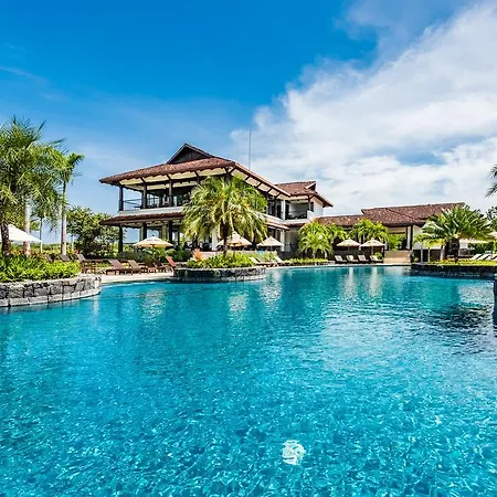 Luxury Vacation Rentals At Hacienda Pinilla
