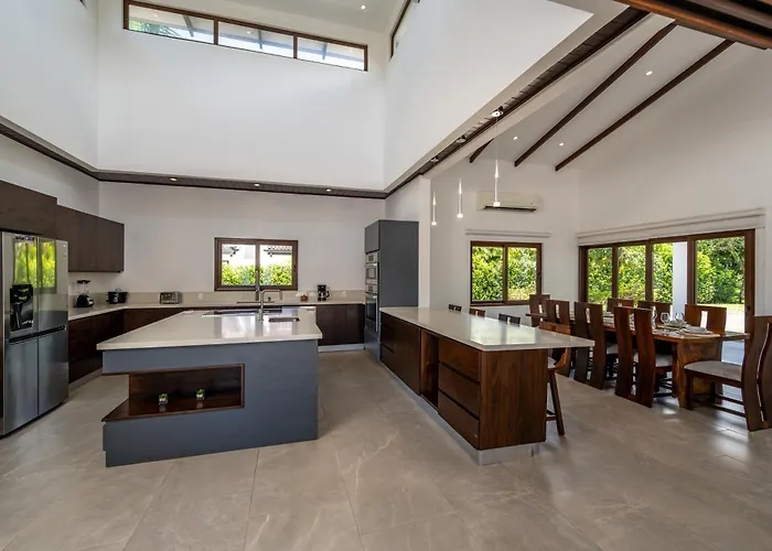 Hacienda Pinilla Vacation Villa *